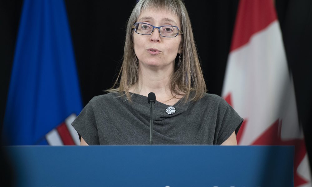 Coronavirus COVID-19 update: Public health officials address Canadians